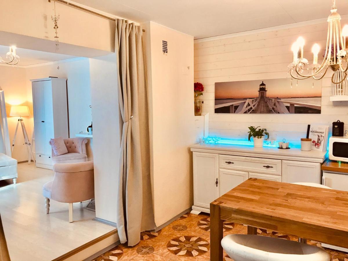 Cozy City Studio Apartment Free Parking Талин Екстериор снимка