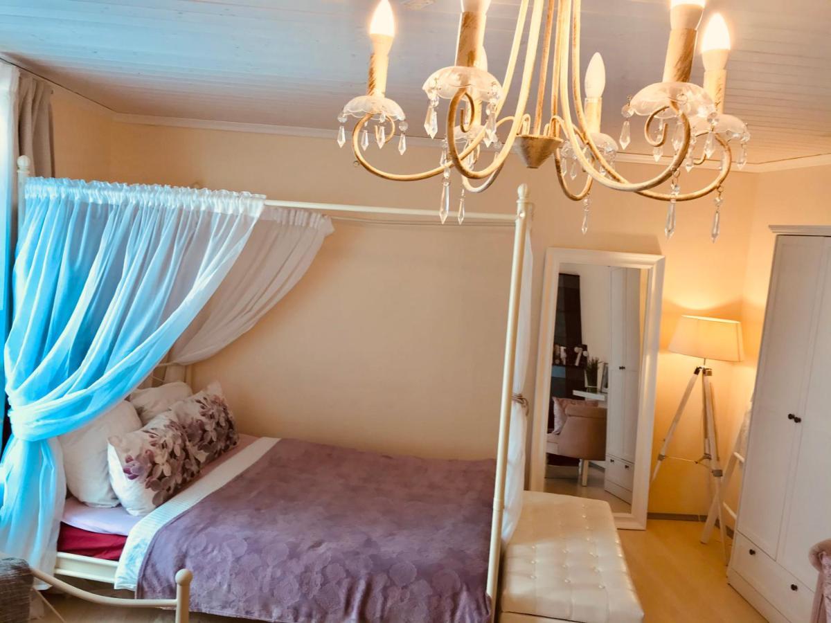 Cozy City Studio Apartment Free Parking Талин Екстериор снимка