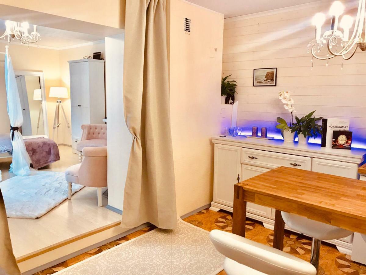 Cozy City Studio Apartment Free Parking Талин Екстериор снимка