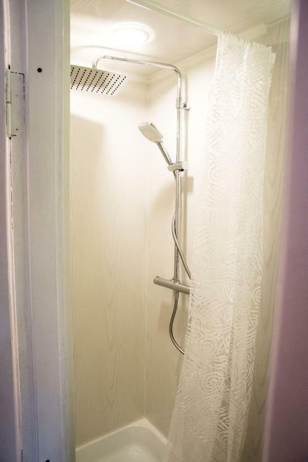 Cozy City Studio Apartment Free Parking Талин Екстериор снимка