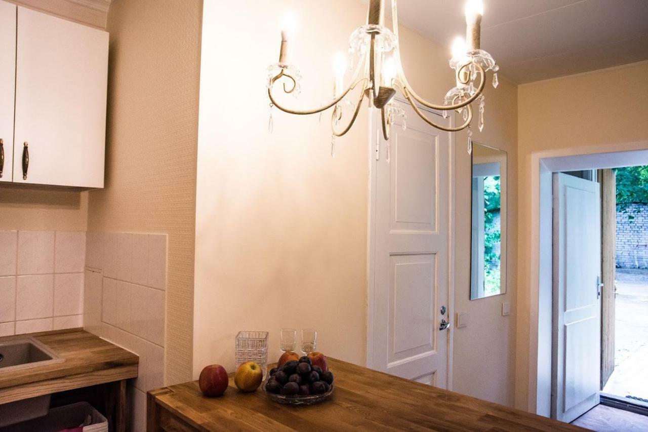 Cozy City Studio Apartment Free Parking Талин Екстериор снимка